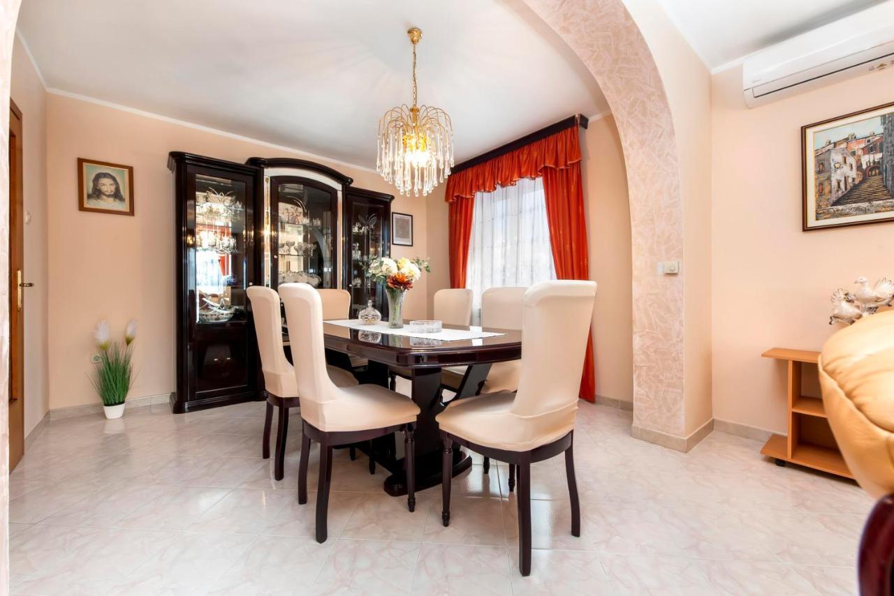 Apartments Divna Rovinj Eksteriør billede