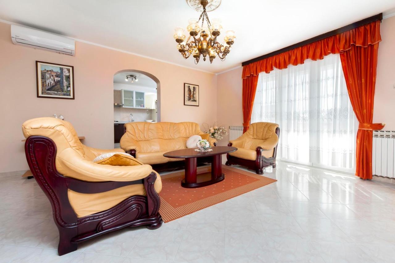 Apartments Divna Rovinj Eksteriør billede