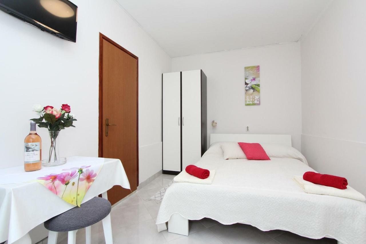 Apartments Divna Rovinj Eksteriør billede